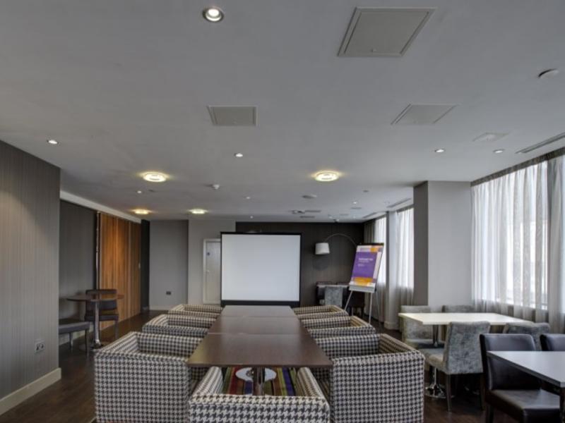 Отель Hampton By Hilton Birmingham Broad Street Экстерьер фото